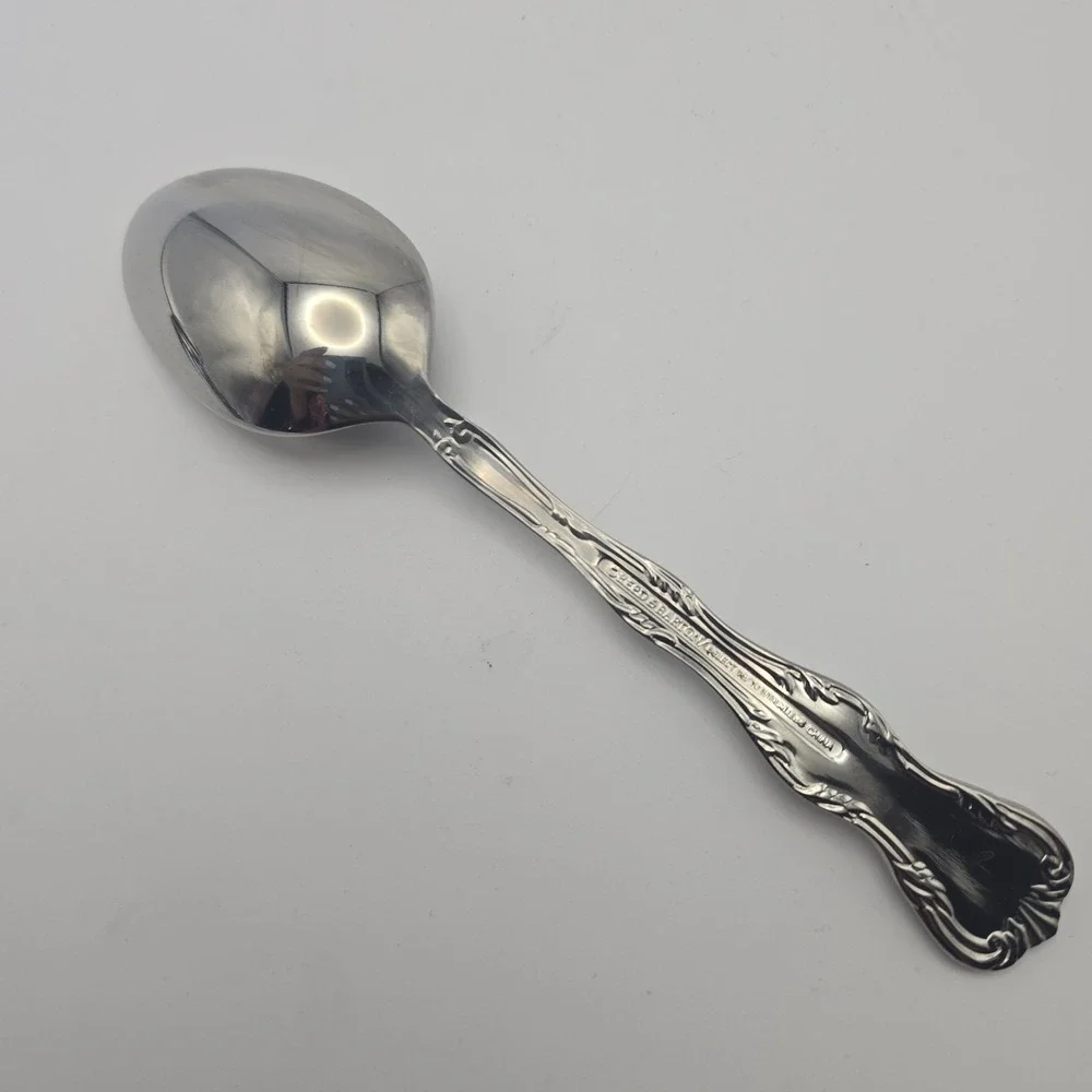 Reed & Barton Victoria Stainless Flatware 6 Oval Place Spoons 7‎ 1/4
